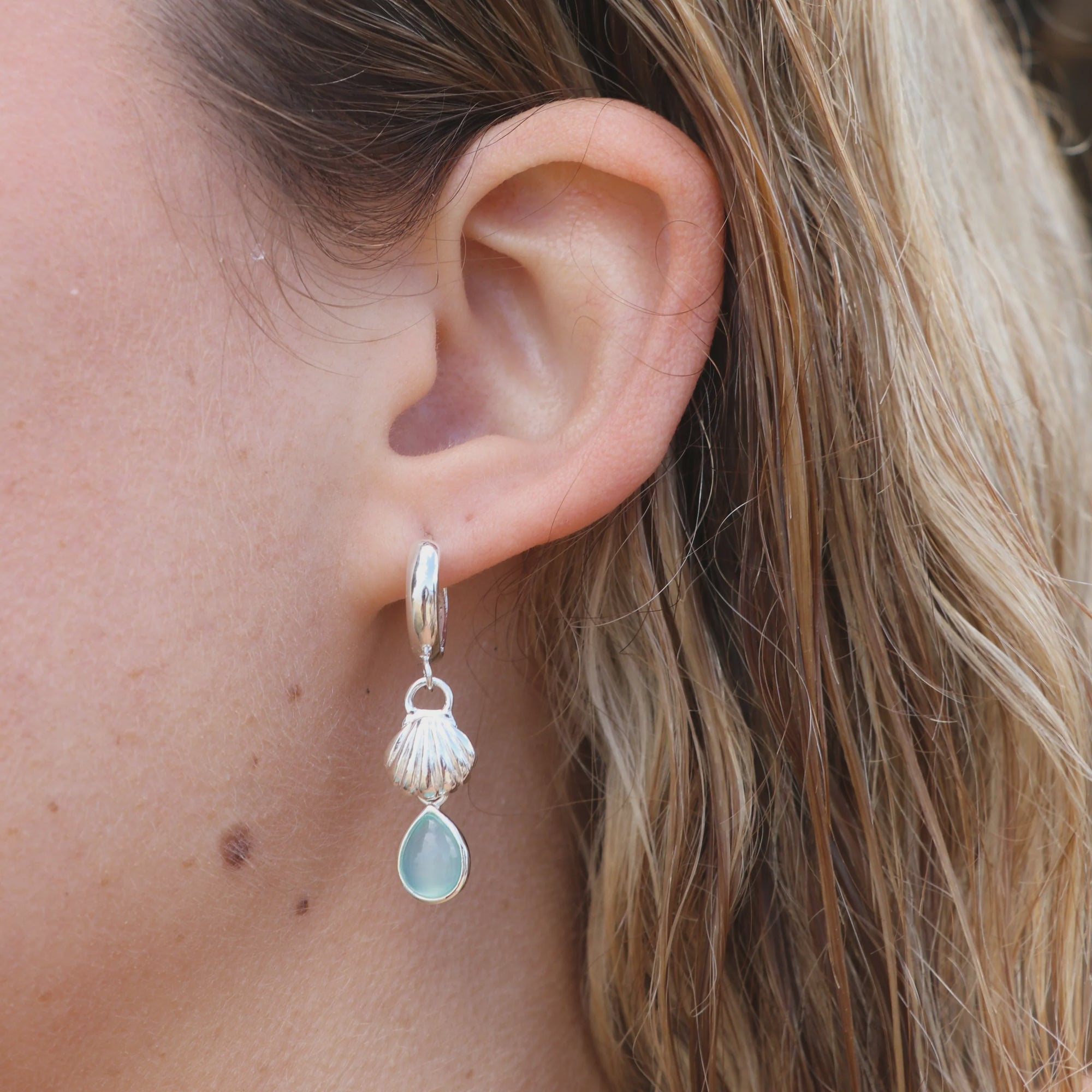 Arie Chalcedony Blue Drop