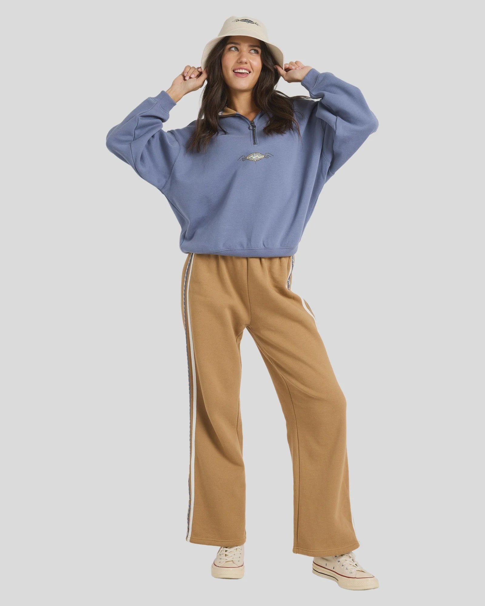 Womens Wave Break Half Zip Pullover