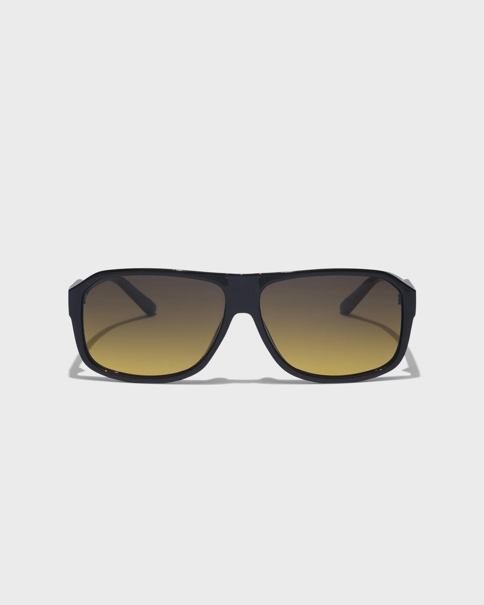 The Executive - Polished Black / Amber Fade Polarised