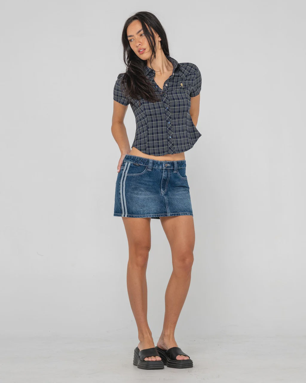 Flip Mommy DIY Mini Denim Skirt