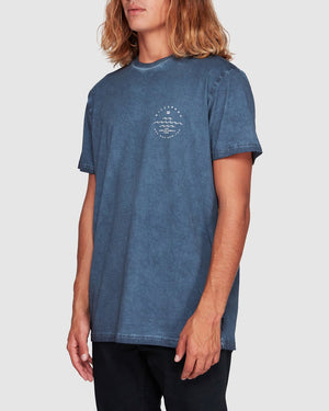Wavy Davy Tee