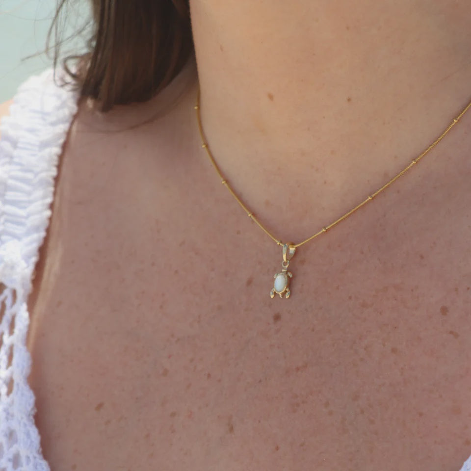Sea Turtle Mother Of Pearl Neckalce