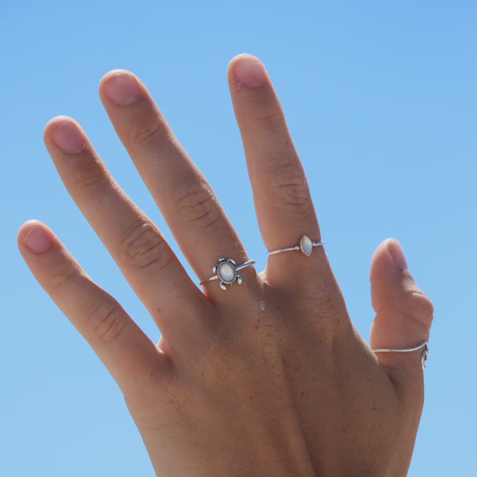 Sea Turtle Ring Mother Of Pearl