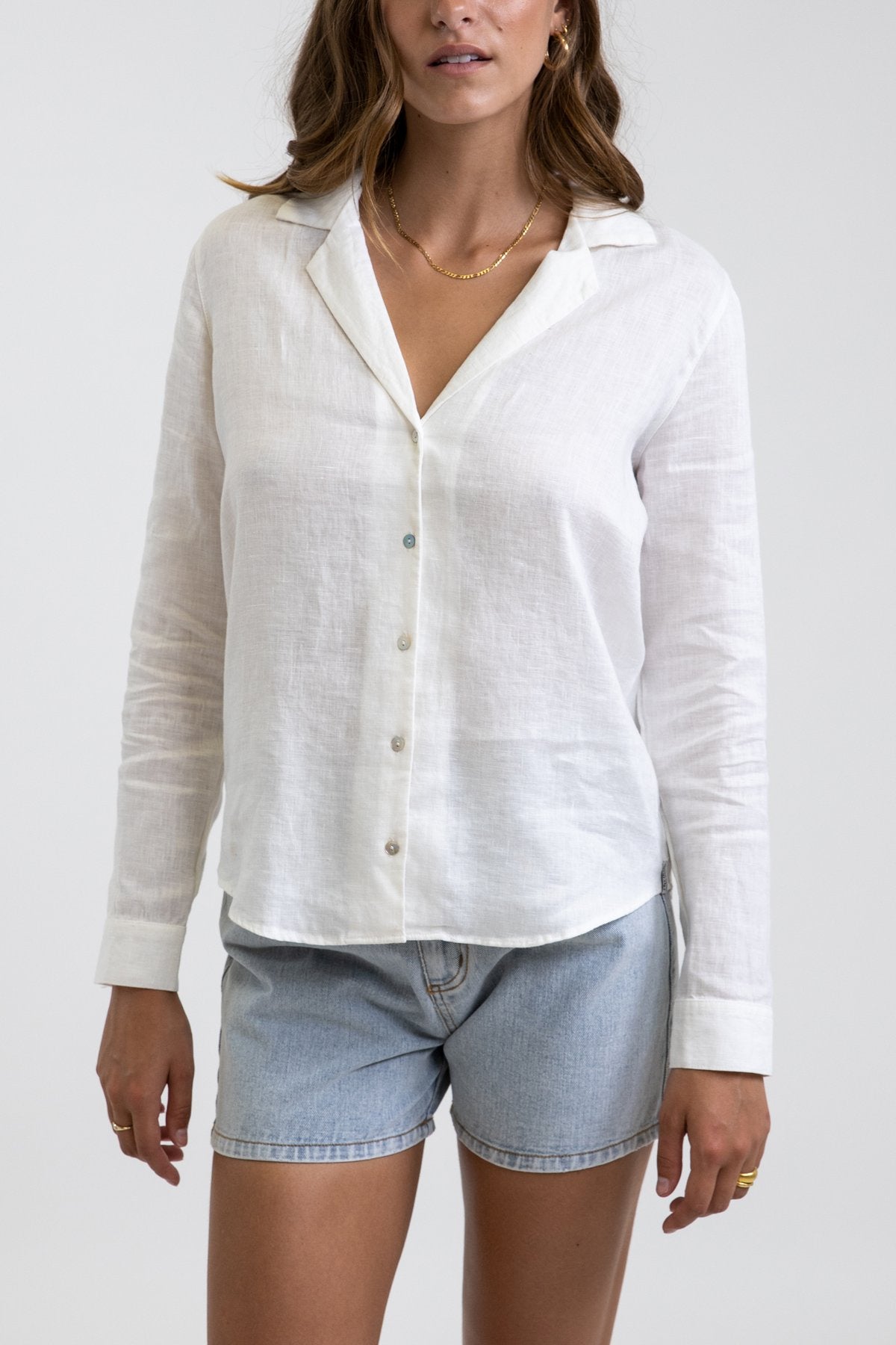 Classic Long Sleeve Shirt