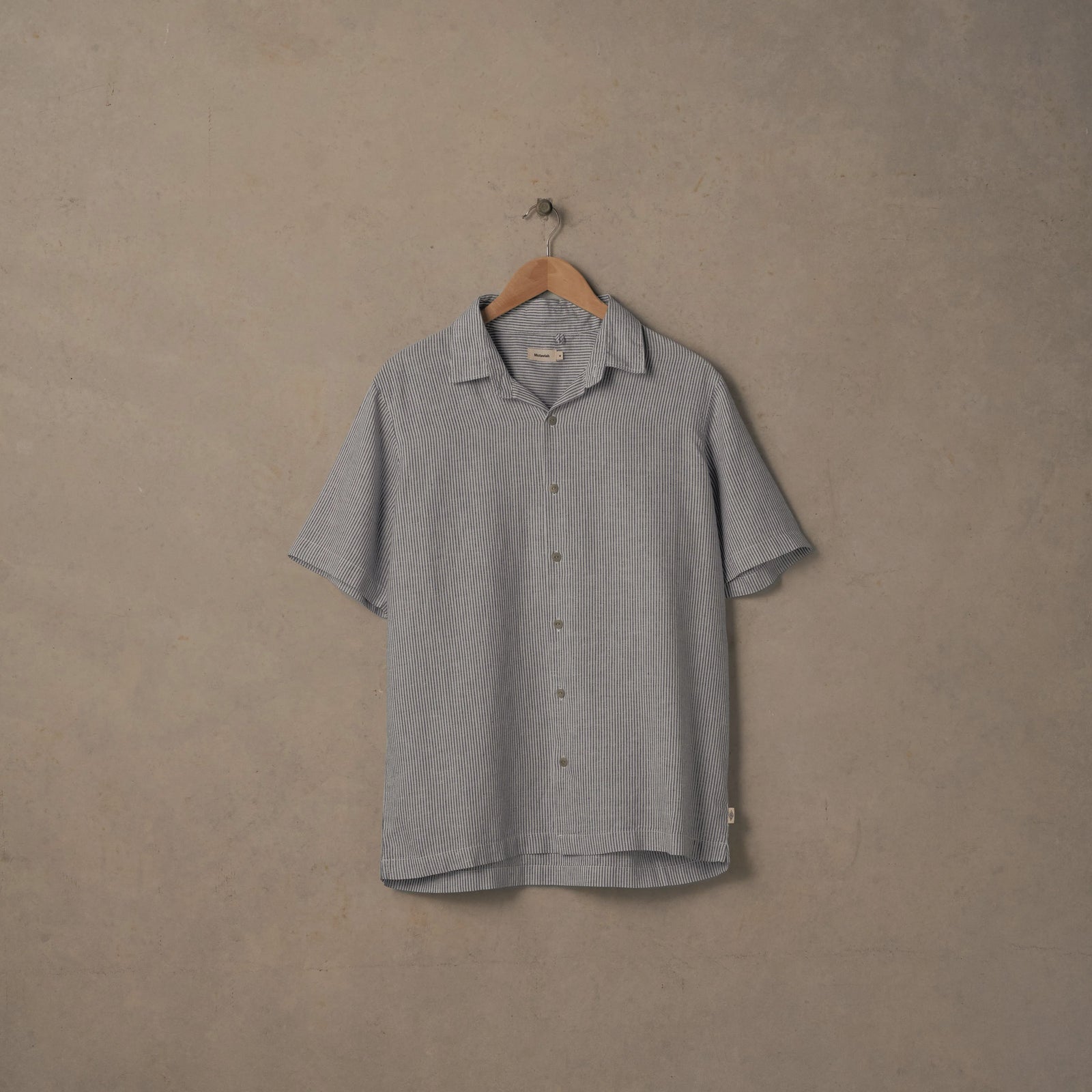 Pinline Button Up